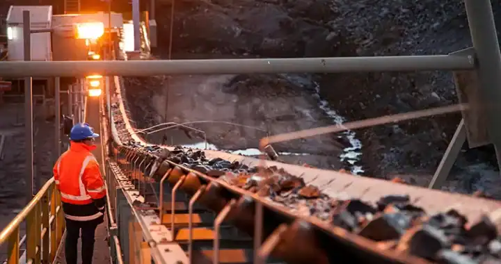 industrial conveyor extraction from mine